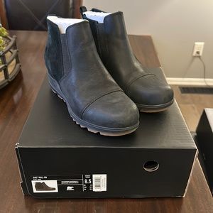 Sorel Evie Pull-On Black Like New!!!